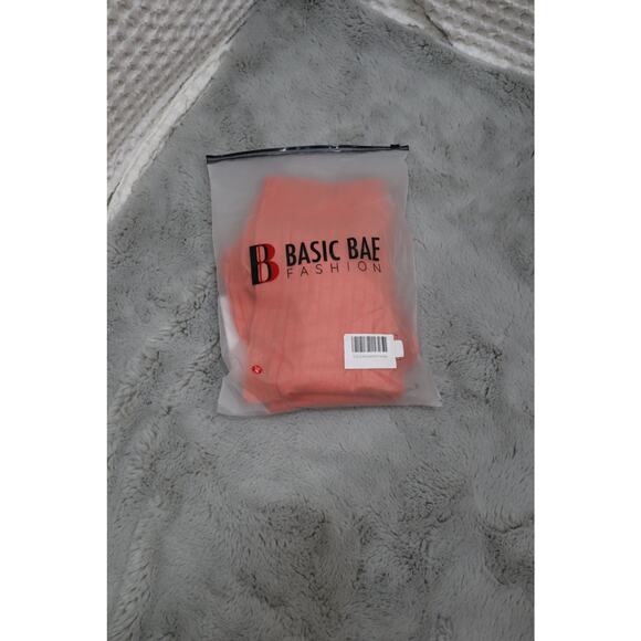 RIBBED TANK AND WIDE LEG PANTS SET Fit: True to size with tons of stretch - Picture 3 of 8